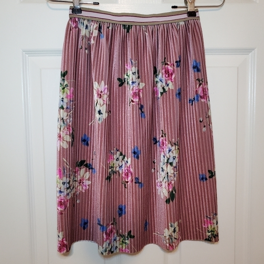 Zara Girls Velvet Pleated Printed Floral skirt Sz 10